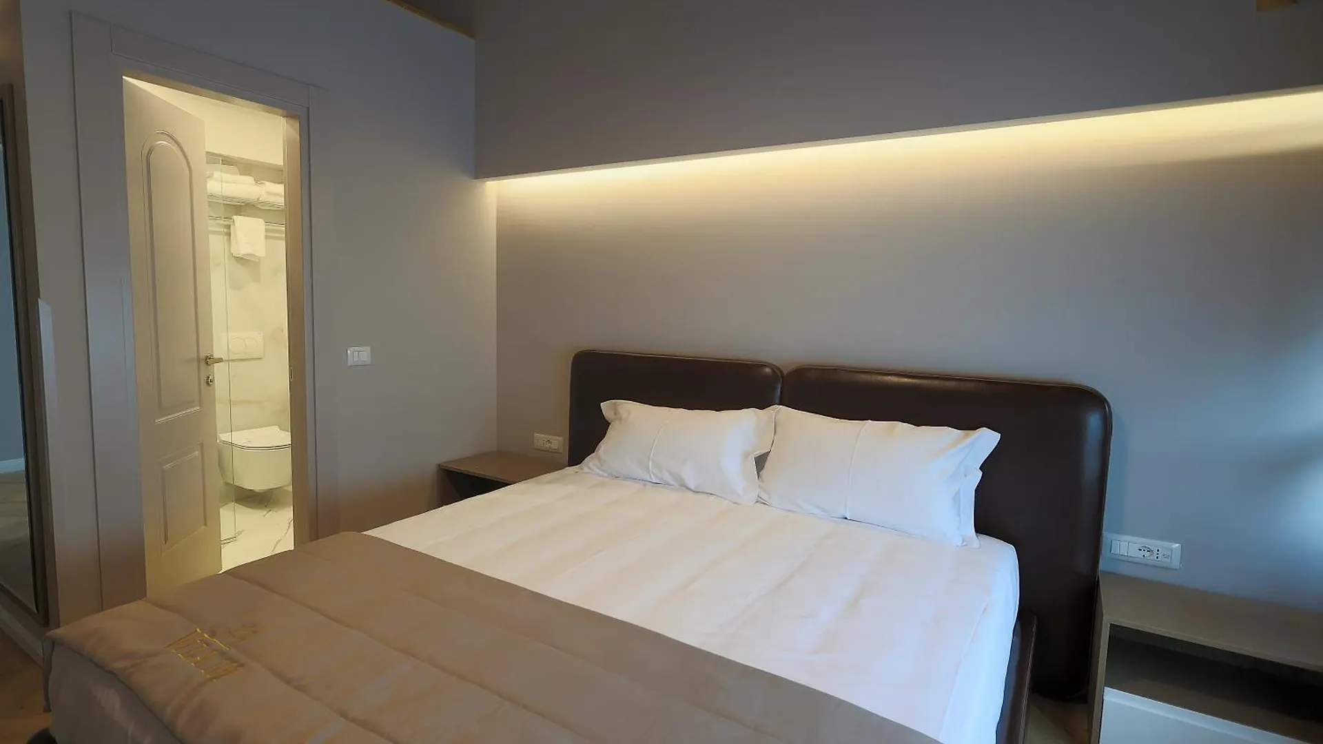 Boutique Hotel Vila 101 Tirana Villa